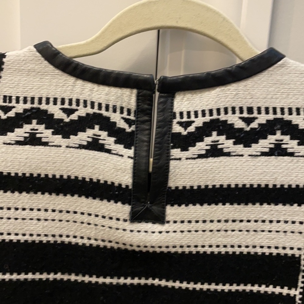 Madewell Geometric Jacquard Top - Picture 4 of 12
